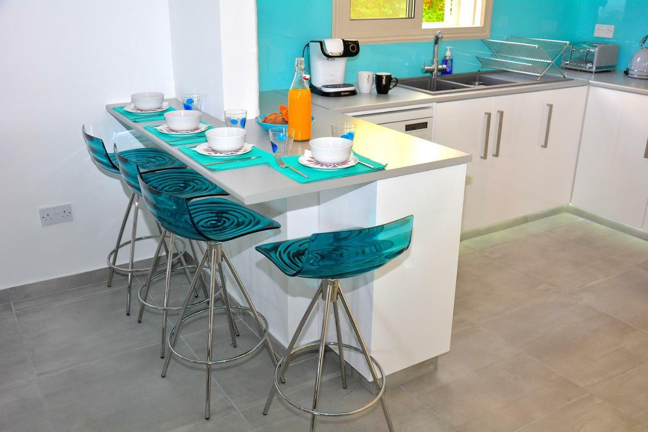 Villa Ocean Breeze Peyia Esterno foto
