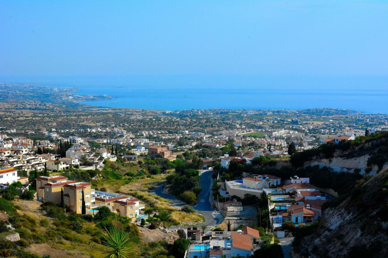 Villa Ocean Breeze Peyia Esterno foto